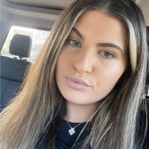 Meet your Posher, Dasha